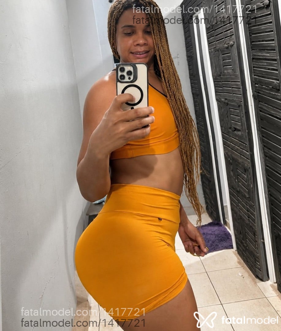 Acompanhante homem trans morena (o) de olhos castanhos em Açailândia - Ayarla