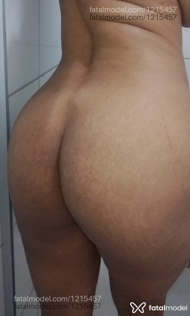 Acompanhante mulher com cabelo castanho de olhos castanhos em Santo Antônio de Jesus - Morena Bela Morena