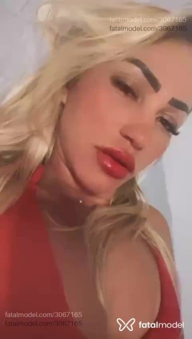 Acompanhante mulher loira (o) de olhos castanhos em Petrolina Acompanhante mulher loira (o) de olhos castanhos em Petrolina - Agatha