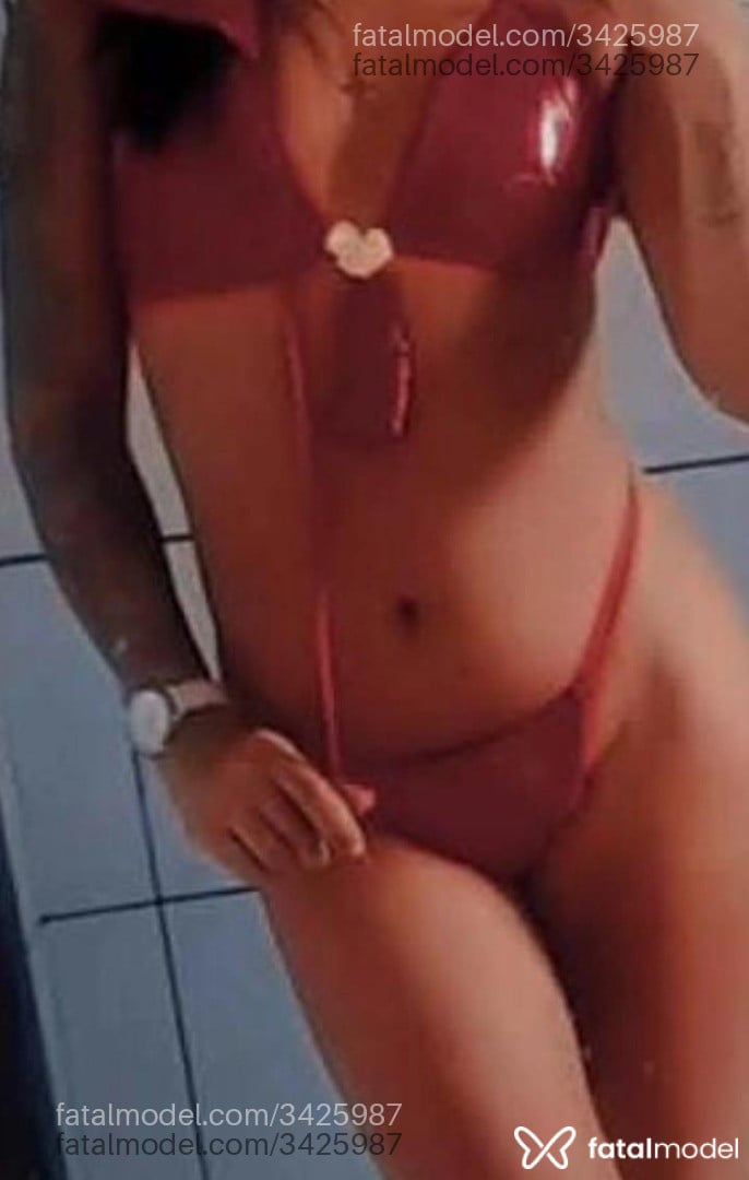 Acompanhante mulher morena (o) de olhos castanhos em Caraguatatuba - Thalita