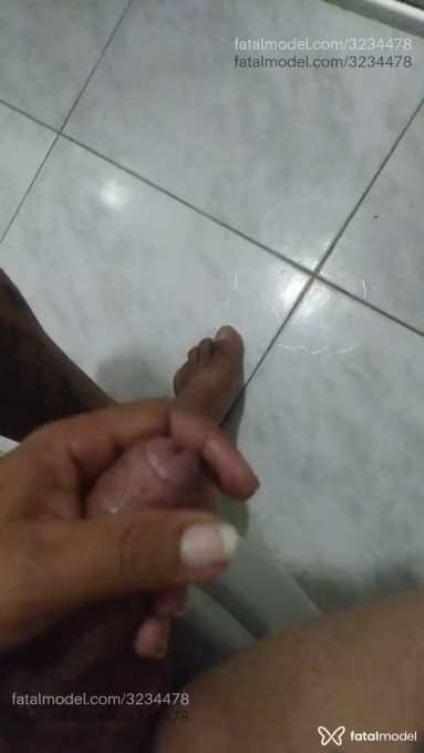 Acompanhante homem com cabelo castanho de olhos castanhos - Rodriguinho Acompanhante homem com cabelo castanho de olhos castanhos - Rodriguinho