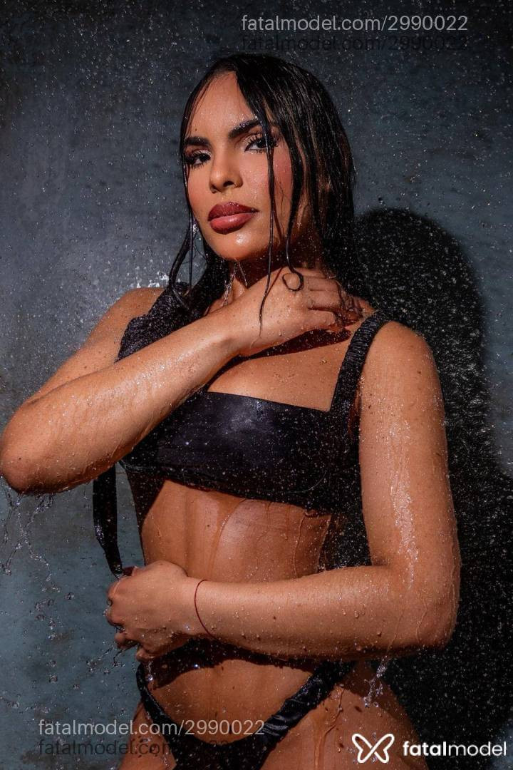Acompanhante mulher morena (o) de olhos castanhos em Goiânia - Luna Fonseca