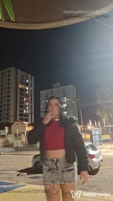 Acompanhante mulher trans com cabelo castanho de olhos castanhos em Araraquara Acompanhante mulher trans com cabelo castanho de olhos castanhos em Araraquara - Hellena