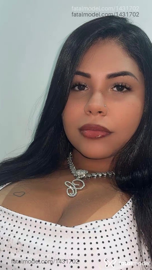 Acompanhante mulher morena (o) de olhos mel em Caratinga - Clara