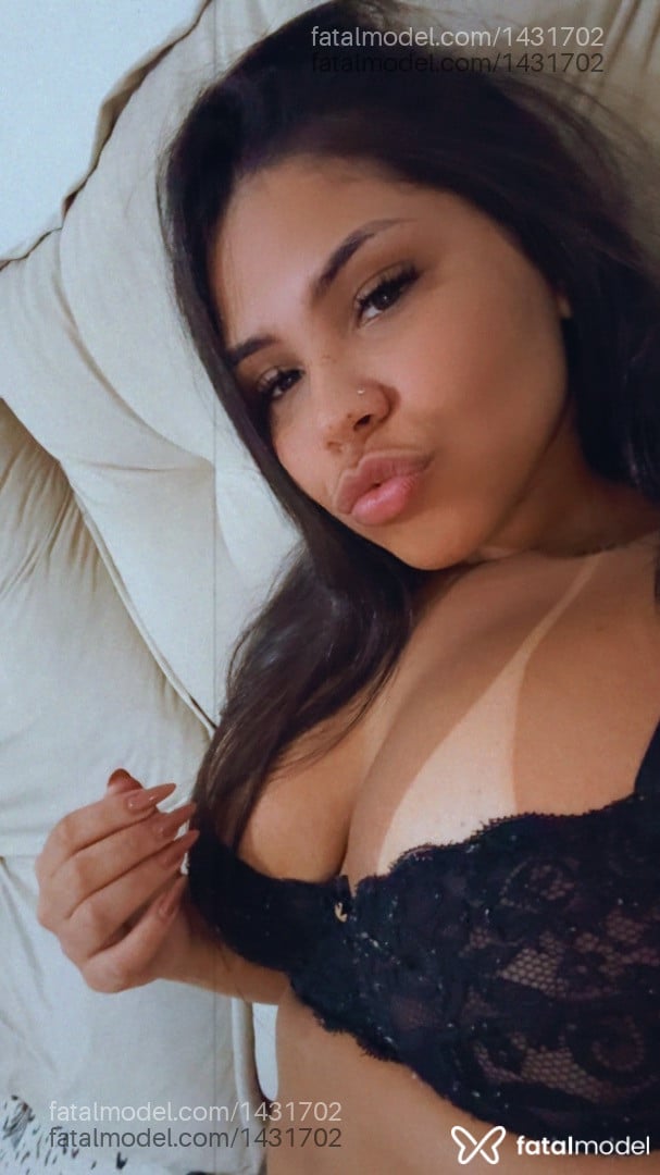 Acompanhante mulher morena (o) de olhos mel em Caratinga - Clara