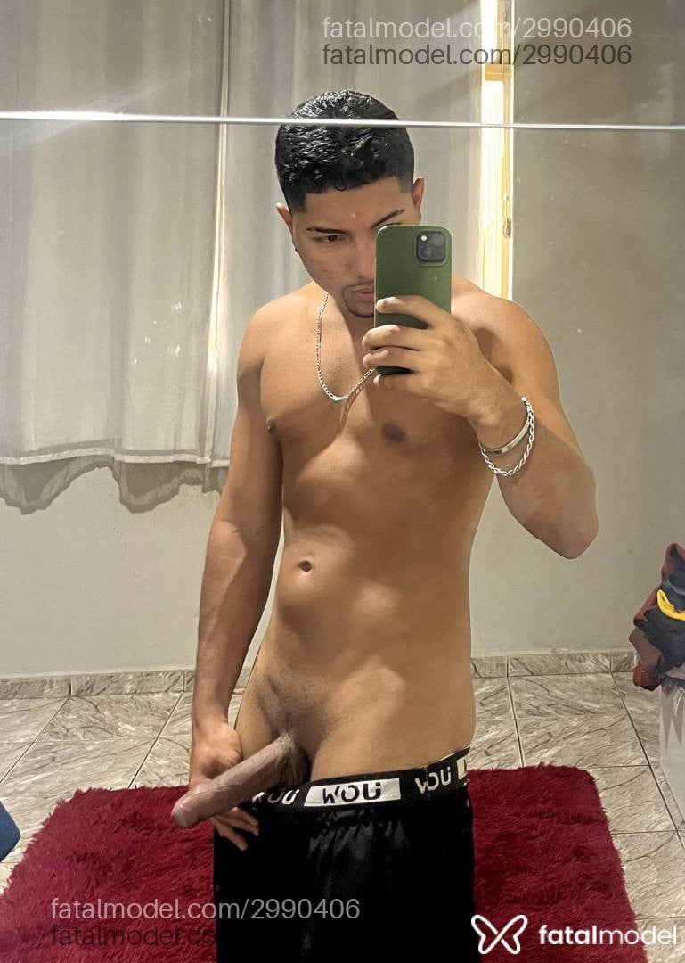 Acompanhante homem morena (o) de olhos pretos - Mineirinho Acompanhante homem morena (o) de olhos pretos - Mineirinho
