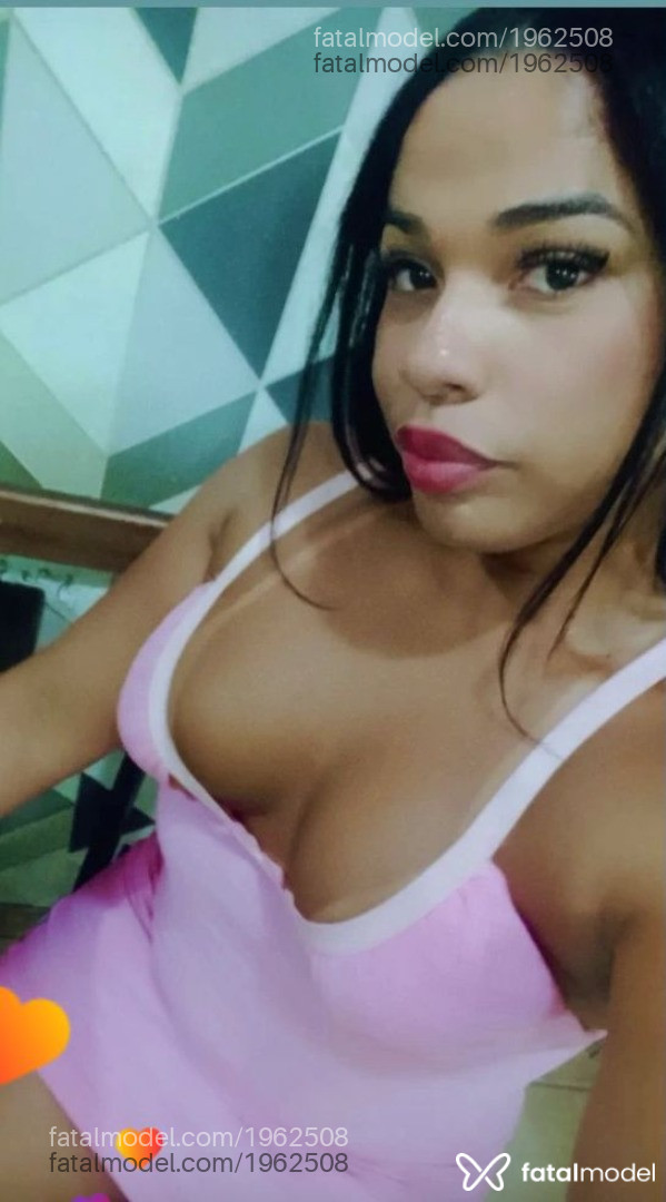 Acompanhante mulher trans morena (o) de olhos pretos - Camila Acompanhante mulher trans morena (o) de olhos pretos - Camila