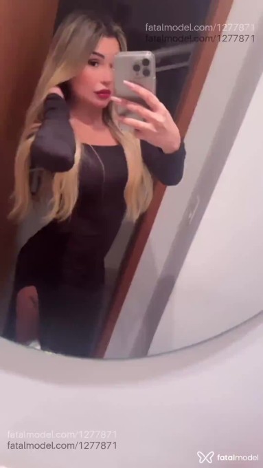 Acompanhante mulher loira (o) de olhos castanhos em Muriaé Acompanhante mulher loira (o) de olhos castanhos em Muriaé - BRUNA