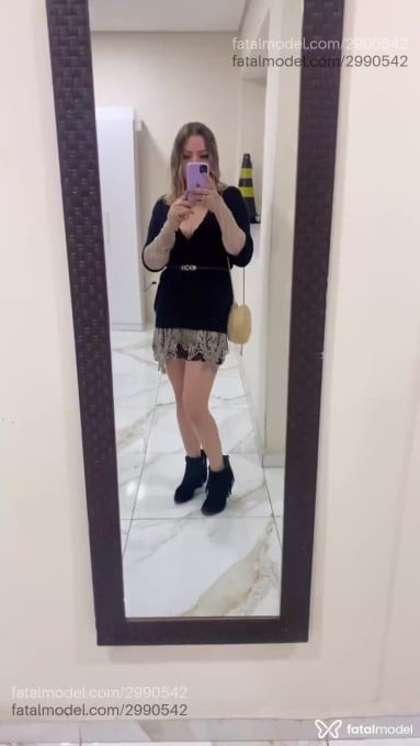 Acompanhante mulher loira (o) de olhos verdes em Osasco Acompanhante mulher loira (o) de olhos verdes em Osasco - Laura Schnoller