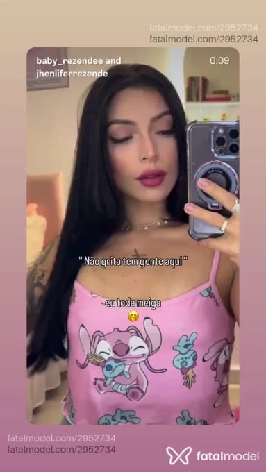 Acompanhante mulher morena (o) de olhos castanhos - Jhenifer Rezende Acompanhante mulher morena (o) de olhos castanhos - Jhenifer Rezende