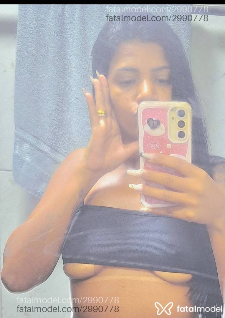 Acompanhante mulher morena (o) de olhos pretos - Dandara Couto