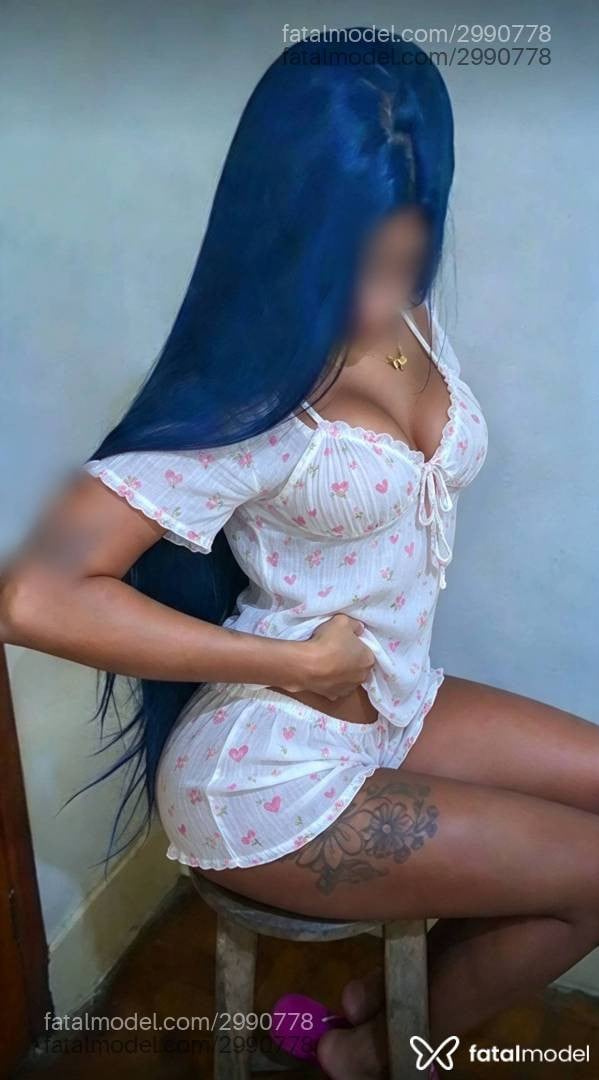 Acompanhante mulher morena (o) de olhos pretos - Dandara Couto