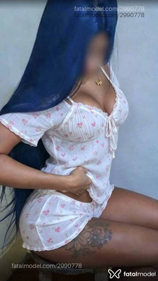 Acompanhante mulher morena (o) de olhos pretos - Dandara Couto