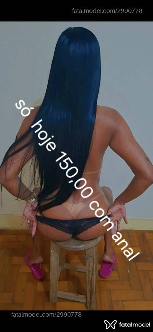 Acompanhante mulher morena (o) de olhos pretos - Dandara Couto