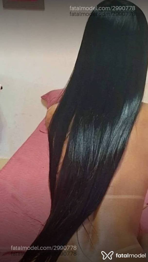 Acompanhante mulher morena (o) de olhos pretos - Dandara Couto