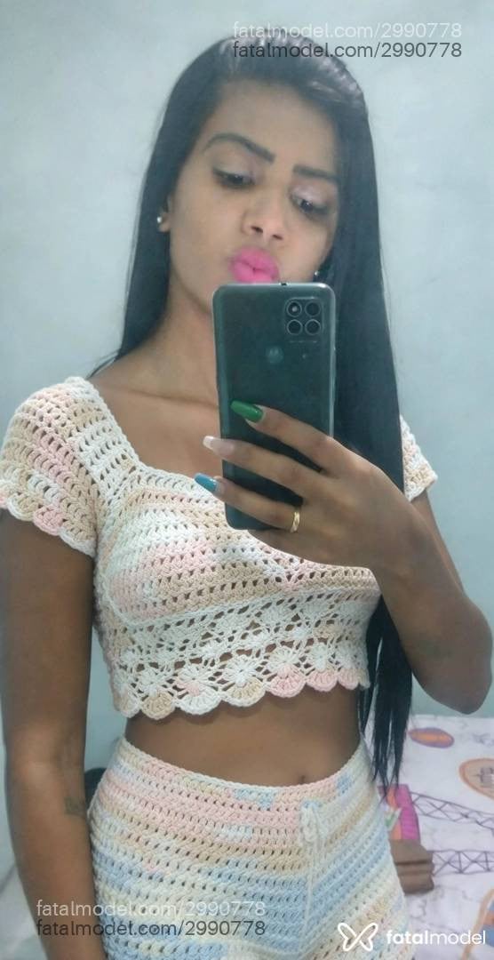 Acompanhante mulher morena (o) de olhos pretos - Dandara Couto