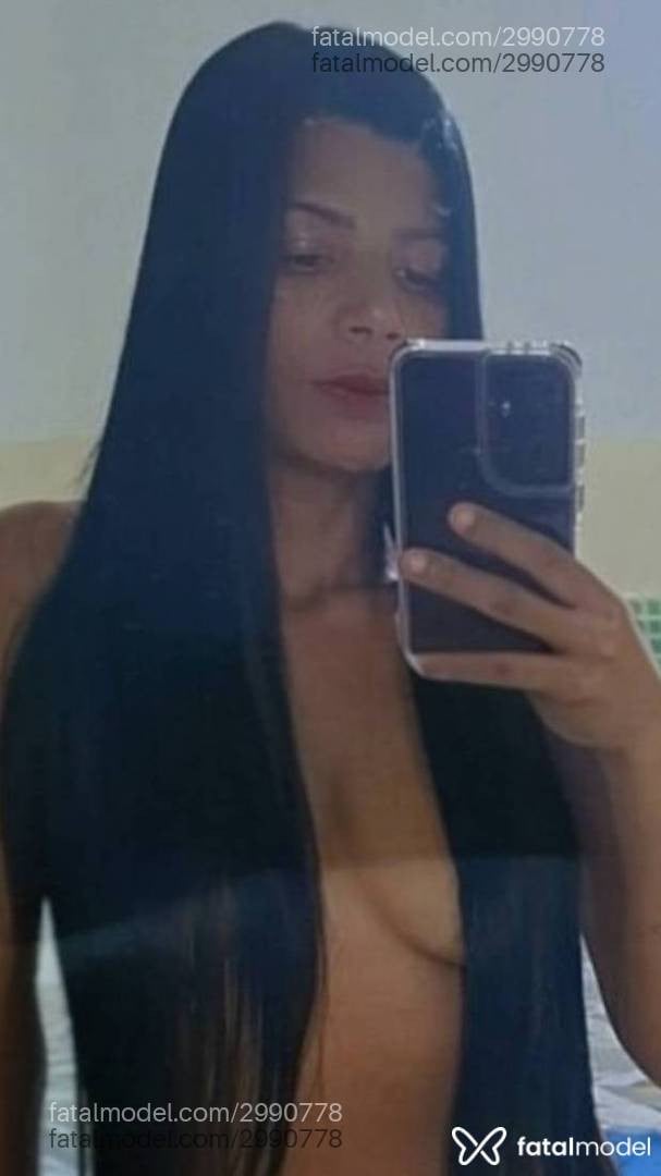 Acompanhante mulher morena (o) de olhos pretos - Dandara Couto
