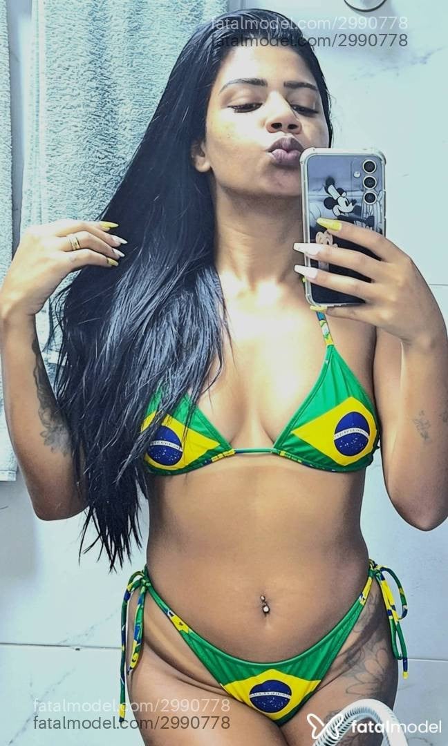 Acompanhante mulher morena (o) de olhos pretos em João Monlevade - Dandara Couto