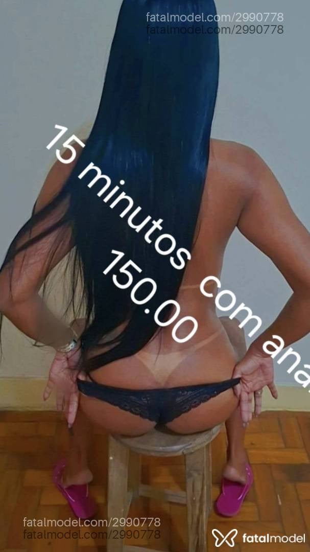 Acompanhante mulher morena (o) de olhos pretos - Dandara Couto
