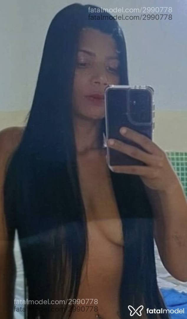 Acompanhante mulher morena (o) de olhos pretos - Dandara Couto