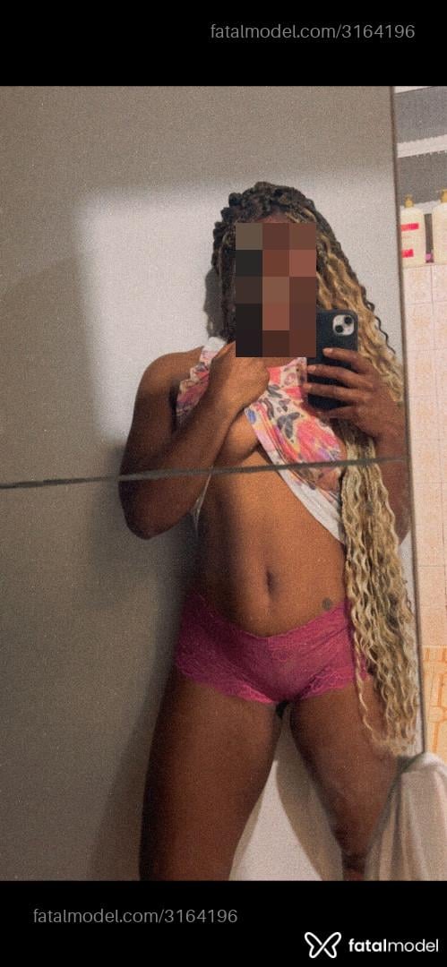 Acompanhante mulher morena (o) de olhos pretos em São Paulo - Elektra