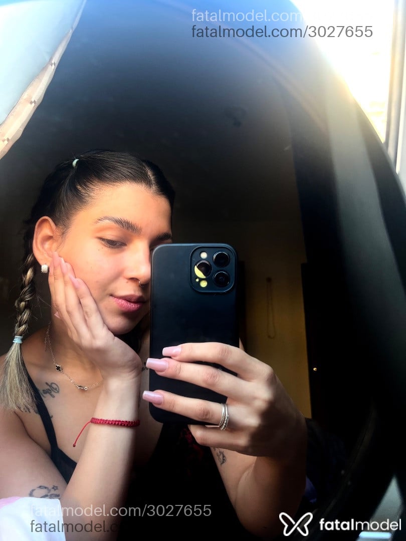 Acompanhante mulher loira (o) de olhos castanhos em Teresina - Freitas
