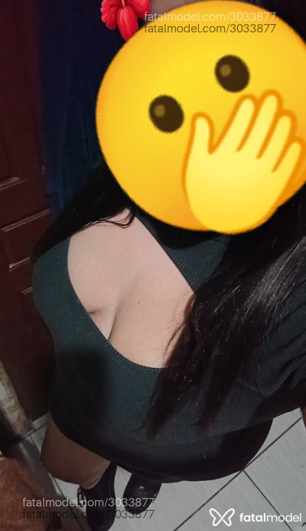 Acompanhante mulher com cabelo castanho de olhos castanhos em Timbó Acompanhante mulher com cabelo castanho de olhos castanhos em Timbó - Afrodite