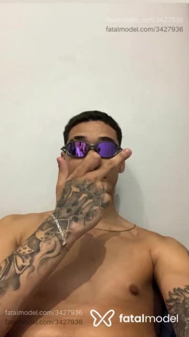 Acompanhante homem morena (o) de olhos castanhos em São Paulo Acompanhante homem morena (o) de olhos castanhos em São Paulo - Gabrielvale