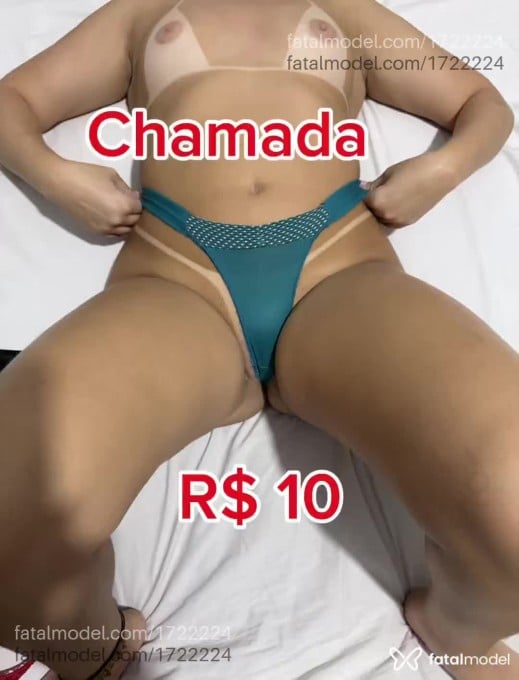 Acompanhante mulher loira (o) de olhos mel em Virtual - Lua Secreta