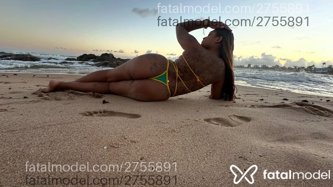 Acompanhante mulher trans morena (o) de olhos castanhos em Salvador - Alicia Mell