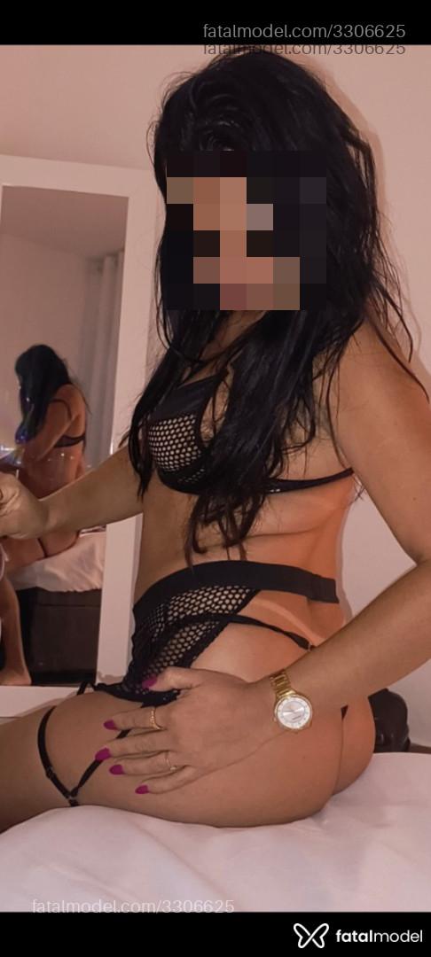 Acompanhante mulher morena (o) de olhos castanhos em Rio de Janeiro - Esposajabuticaba