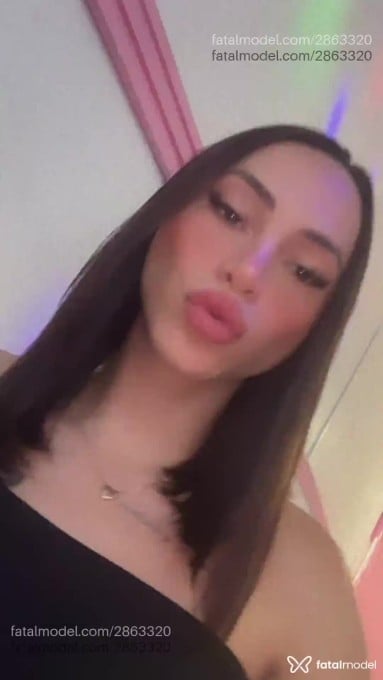 Acompanhante mulher trans morena (o) de olhos castanhos em São José dos Campos Acompanhante mulher trans morena (o) de olhos castanhos em São José dos Campos - Bruna Lins