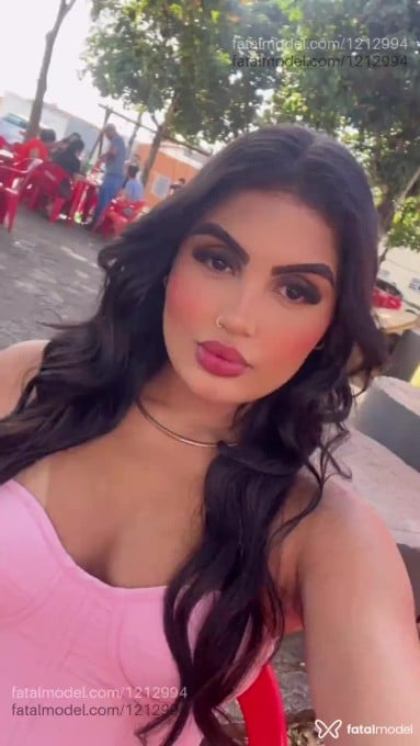 Acompanhante mulher com cabelo castanho de olhos pretos em Vitória da Conquista Acompanhante mulher com cabelo castanho de olhos pretos em Vitória da Conquista - Aninha Queiroz