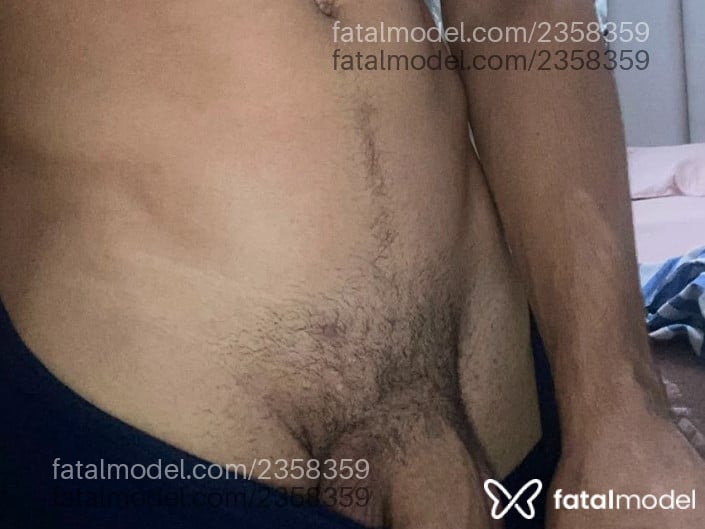 Acompanhante homem com cabelo castanho de olhos castanhos em Nova Mutum - Benjamin
