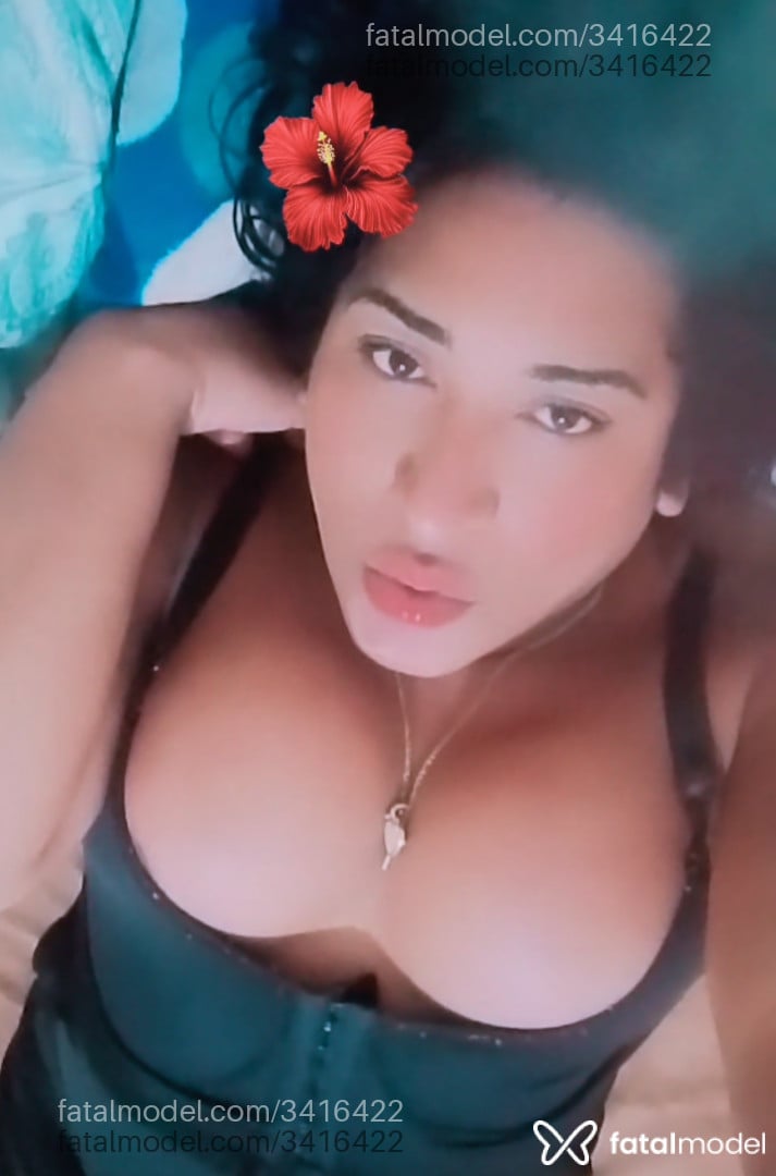 Acompanhante mulher trans morena (o) de olhos mel em Erechim - Michellys