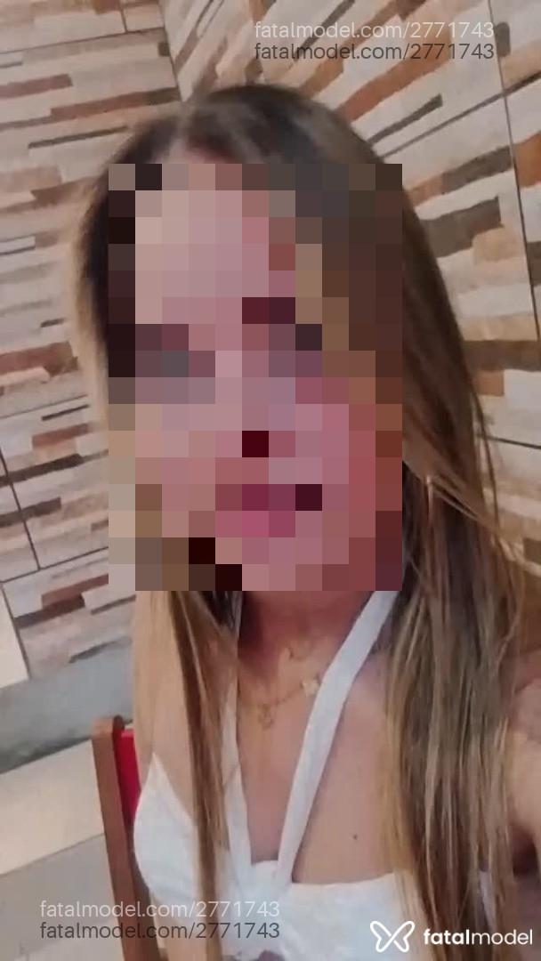 Acompanhante mulher loira (o) de olhos castanhos em Florianópolis - Cristal