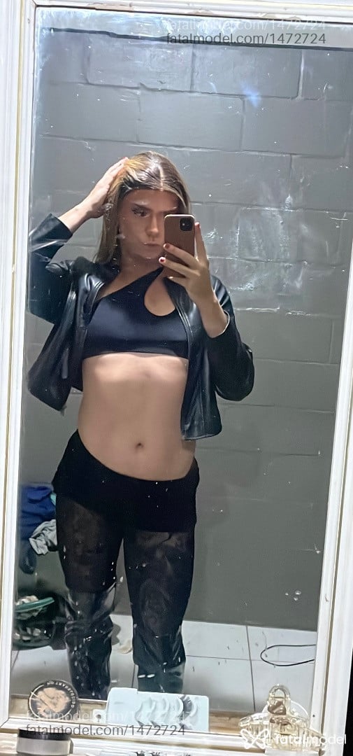 Acompanhante mulher trans loira (o) de olhos verdes em Porto Alegre - Vic Jesus