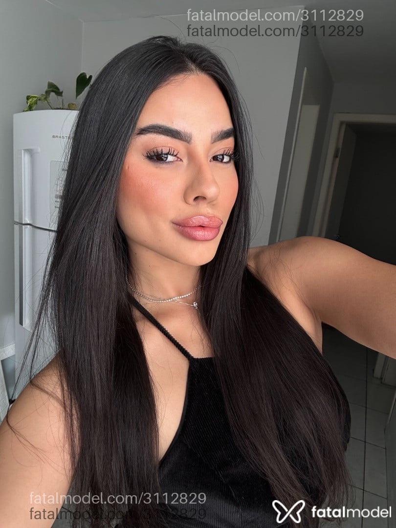 Acompanhante mulher morena (o) de olhos castanhos em Curitiba - Marjorie Lopes