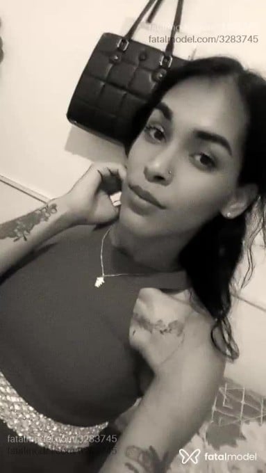 Acompanhante mulher trans morena (o) de olhos castanhos em Boa Vista - Clau