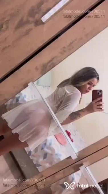 Acompanhante mulher loira (o) de olhos mel - Babi Mendes