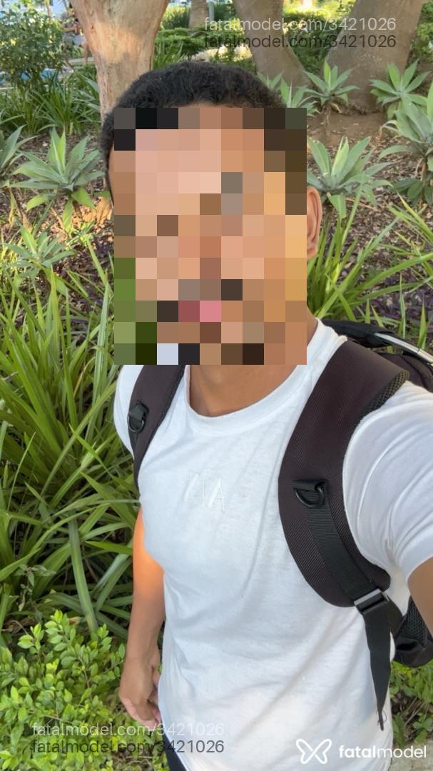 Acompanhante homem morena (o) de olhos pretos em Vitória da Conquista - Paradiseboy
