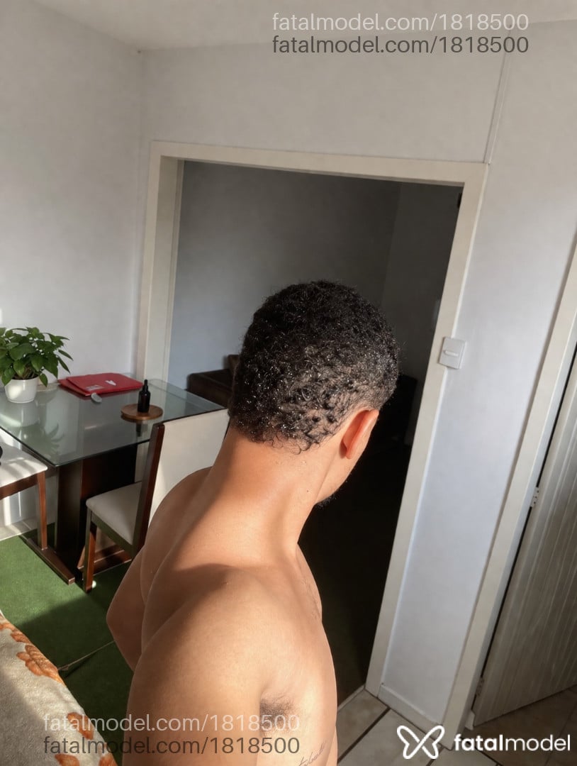 Acompanhante homem morena (o) de olhos pretos em Florianópolis - Bryan Castro