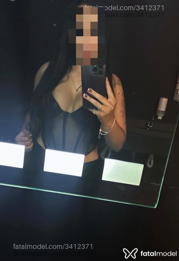 Acompanhante mulher morena (o) de olhos castanhos em Belo Horizonte - Isadora