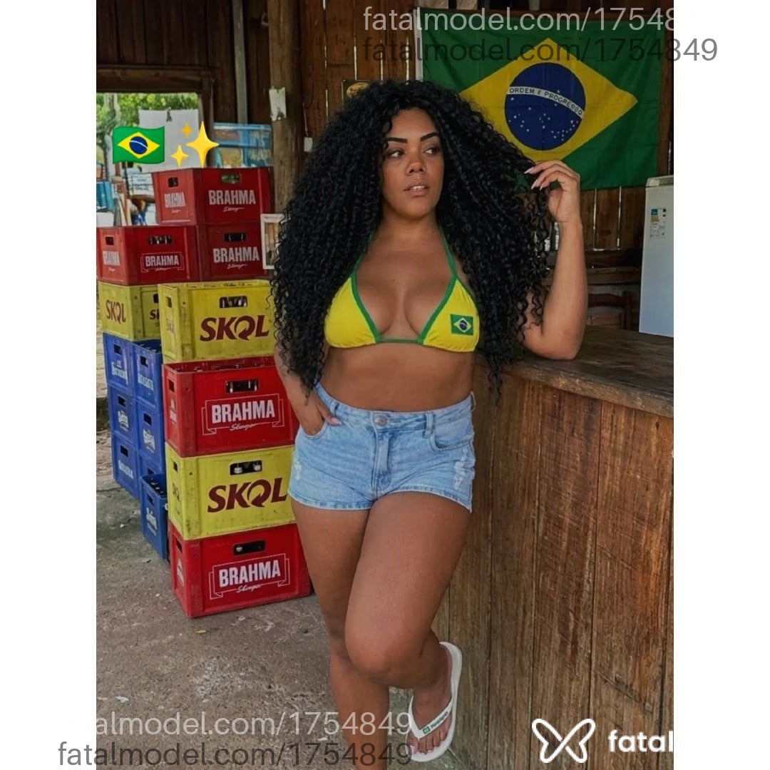 Acompanhante mulher morena (o) de olhos castanhos em Barretos - Karol Spichi