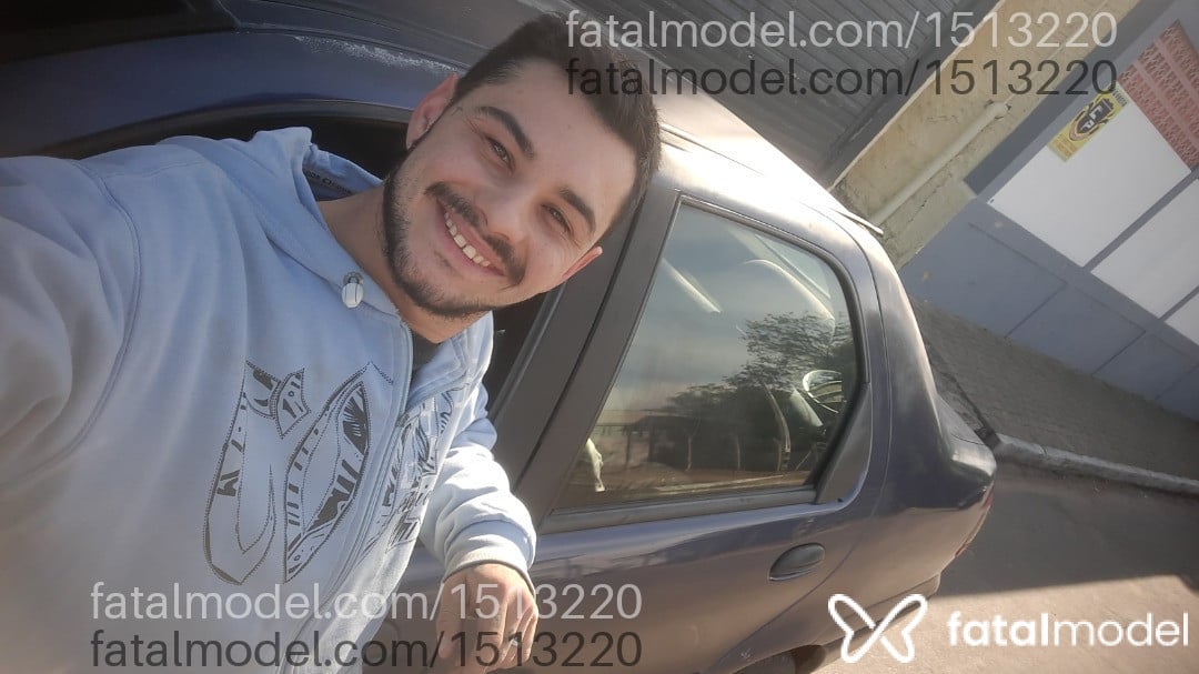 Acompanhante homem morena (o) de olhos castanhos em Taquara - Andri