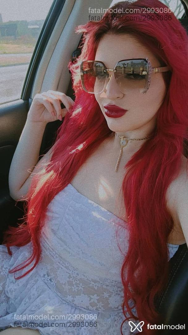 Acompanhante mulher ruiva (o) de olhos castanhos - Bianca Sanches