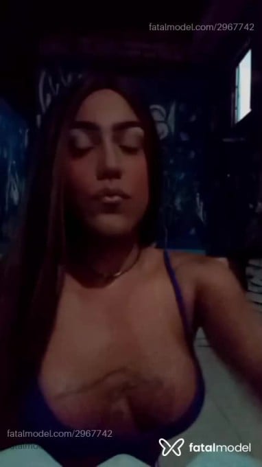 Acompanhante mulher trans morena (o) de olhos mel em Presidente Prudente Acompanhante mulher trans morena (o) de olhos mel em Presidente Prudente - Anitta