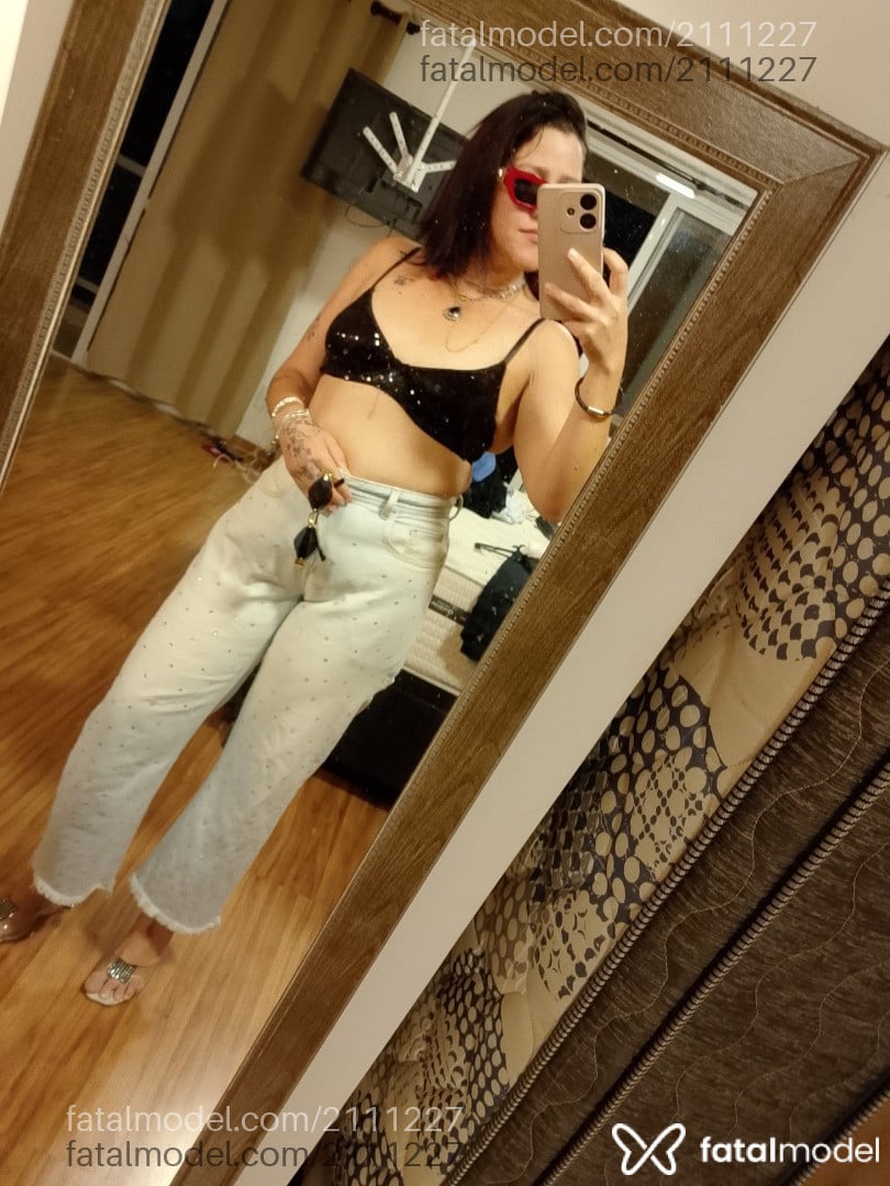 Acompanhante mulher ruiva (o) de olhos mel em São Paulo - Liane