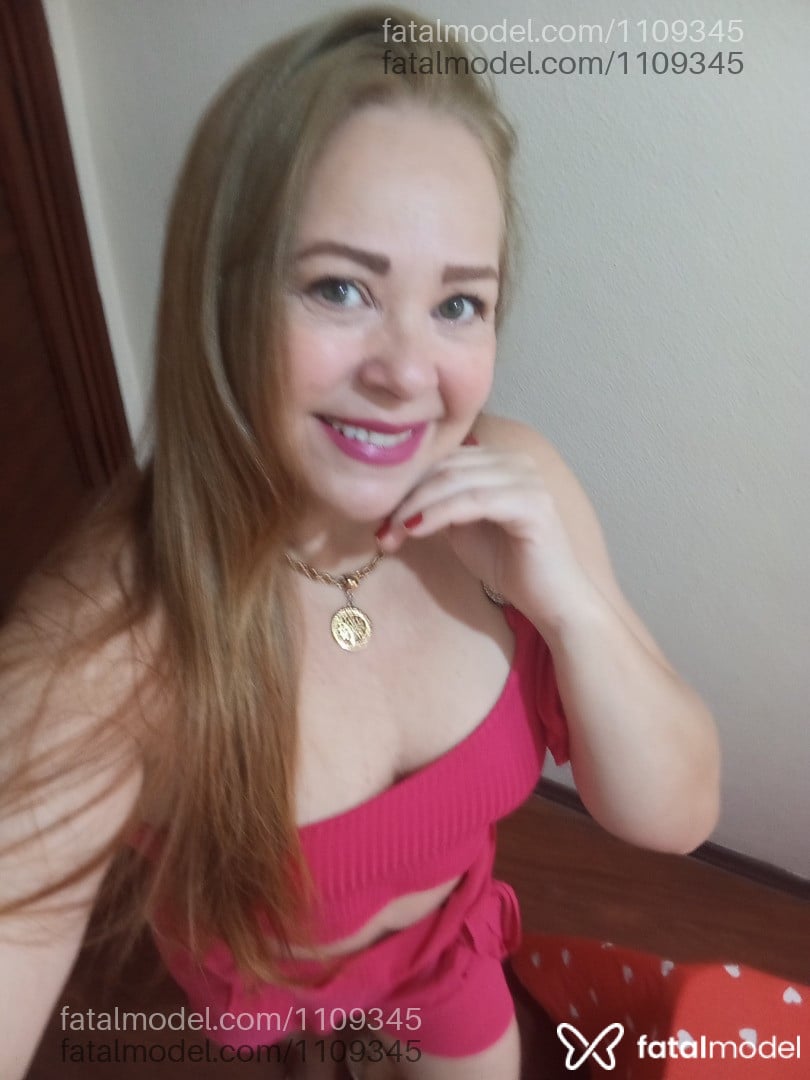Acompanhante mulher loira (o) de olhos verdes em Petrópolis - Bianca