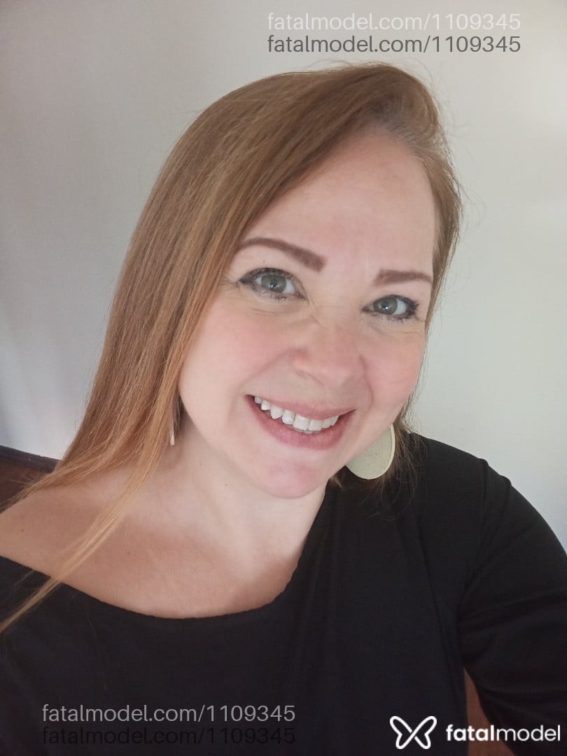 Acompanhante mulher loira (o) de olhos verdes em Petrópolis - Bianca